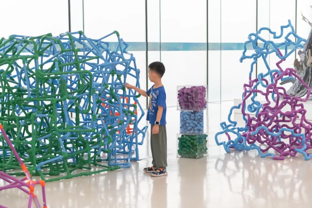 來雙奧館看龍勝管在“Colourful Cube”的藝術(shù)美學(xué)吧！
